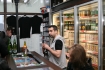 Kabaret Limo w markecie Dwunastka w Gdyni
Akcja Nie jezdzij po alkoholu.Czonkowie kabaretu wcielili si w rol sprzedawcw w sklepie i namawiali do nie wsiadania za kierownice po alkoholu.
6.04.2013 Sopot
N/z Abelard Giza Kabaret Limo