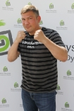 08.06.2013, Krakw, Rynek Gwny, Festiwal Zaczarowanej Piosenki organizowany przez Fundacj Mimo Wszystko Anny Dymnej - dzie drugi - rozgrywki sportowe.n/z   Dariusz Michalczewski