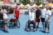 08.06.2013, Krakw, Rynek Gwny, Festiwal Zaczarowanej Piosenki organizowany przez Fundacj Mimo Wszystko Anny Dymnej - dzie drugi - rozgrywki sportowe.n/z   Dariusz Michalczewski Micha Olszaski