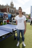 08.06.2013, Krakw, Rynek Gwny, Festiwal Zaczarowanej Piosenki organizowany przez Fundacj Mimo Wszystko Anny Dymnej - dzie drugi - rozgrywki sportowe.n/z   Natalia Partyka
