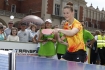 08.06.2013, Krakw, Rynek Gwny, Festiwal Zaczarowanej Piosenki organizowany przez Fundacj Mimo Wszystko Anny Dymnej - dzie drugi - rozgrywki sportowe.n/z   Natalia Partyka