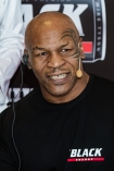 WARSZAWA 13/05/2013 KONFERENCJA PRASOWA Z UDZIALEM MIKA TYSONA, KTORY ODWIEDZIL POLSKE NA ZAPROSZENIE PRODUCENTA NAPOJOW ENERGETYCZNYCH. MIKE TYSON JEST TWARZA POLSKIEJ MARKI "BLACK". PODCZAS KONFERENCJI ZAPOWIEDZIANO WSPOLPRACE PRODUCENTA NAPOJOW ORAZ POLSKICH LINII LOTNICZYCH "LOT".
N/Z: MIKE TYSON Fot: Marcin Szajnfeld