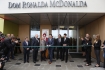 14.10.2015, Krakw, otwarcie pierwszego w Polsce Domu Ronalda McDonalda fudnacji Ronalda McDonalda. n/z przeciecie wstegi
