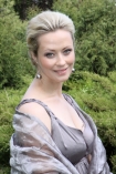 Na terenie ogrodw paacu w Zaborowie odby si piknik oraz zdjcia do serialu "Synowie" n\z Agnieszka Wagner