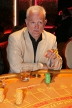 21-05-2009, W Krakowskim Kasynie w hotelu Novotel odbya si impreza z cyklu "Casinos Poland i Gwiazdy dzieciom". Gwiazdy pomagay hospicjum dla dzieci. n/z Krzysztof Piasecki