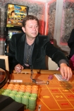 21-05-2009, W Krakowskim Kasynie w hotelu Novotel odbya si impreza z cyklu "Casinos Poland i Gwiazdy dzieciom". Gwiazdy pomagay hospicjum dla dzieci. n/z ukasz urek