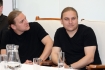 W Warszawskiej restauracji Boathouse Restaurant odbya si konferencja prasowa TOP TRENDY 2009 n/z Pawe i ukasz Golec